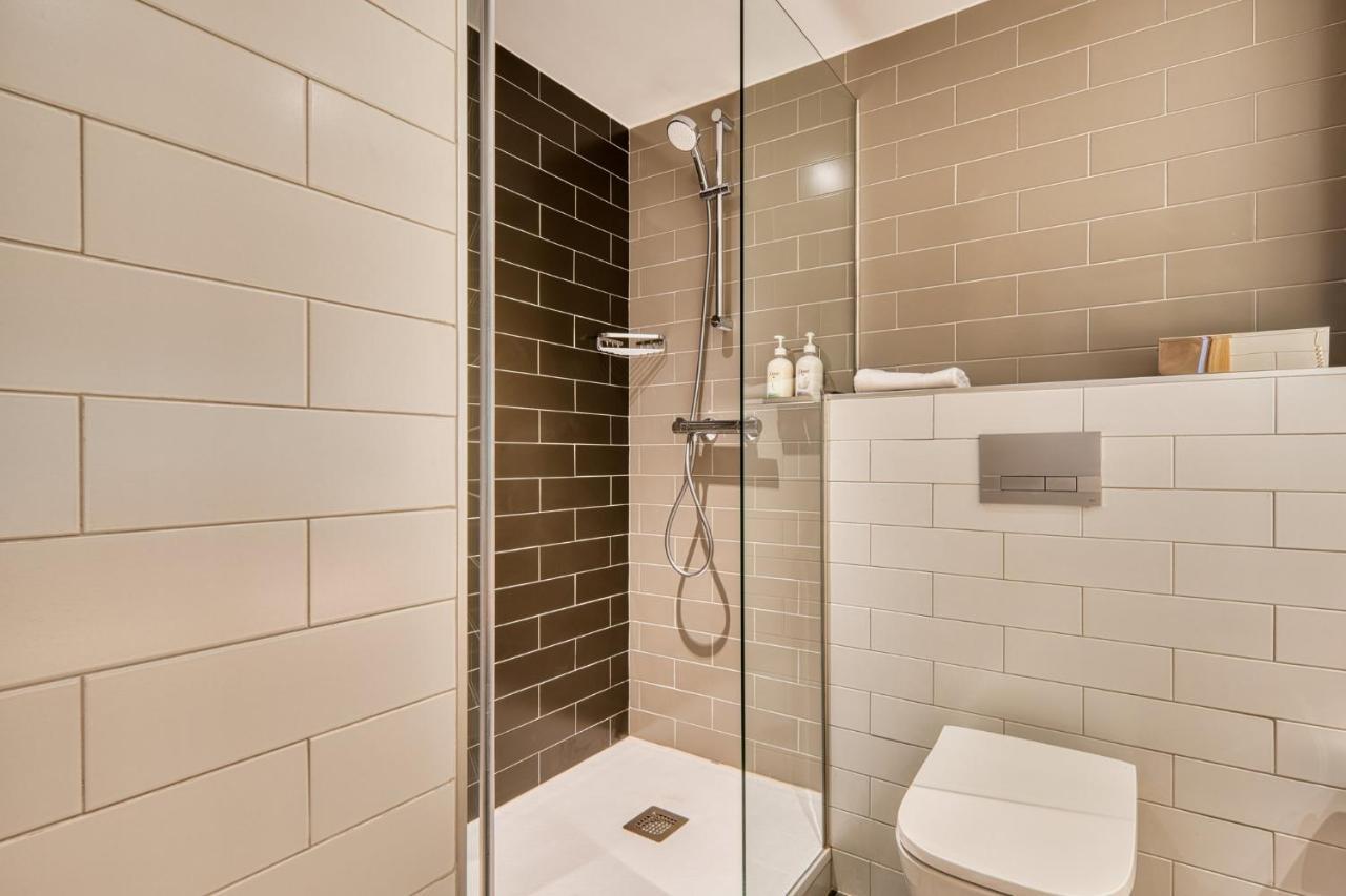Holiday Inn Express - Madrid - Airport By Ihg エクステリア 写真