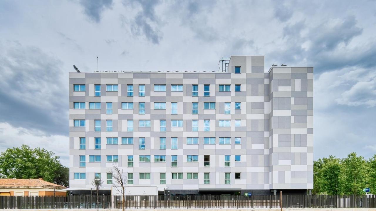 Holiday Inn Express - Madrid - Airport By Ihg エクステリア 写真